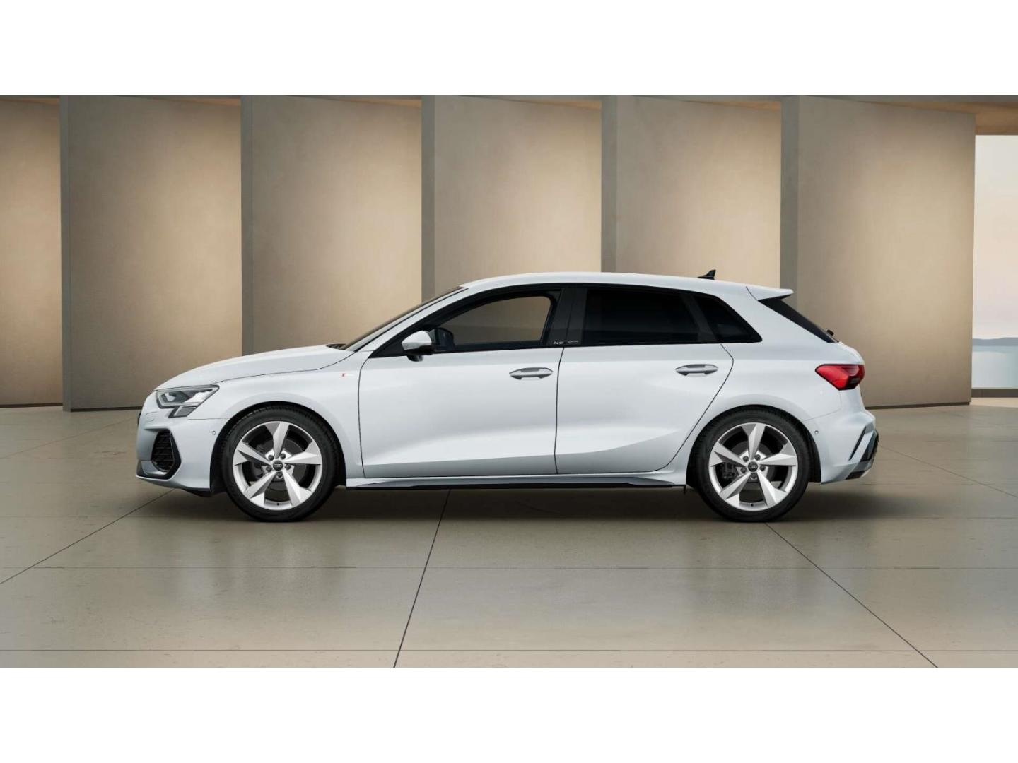 Audi A3 35 TFSI S-Line Sedan Sportback