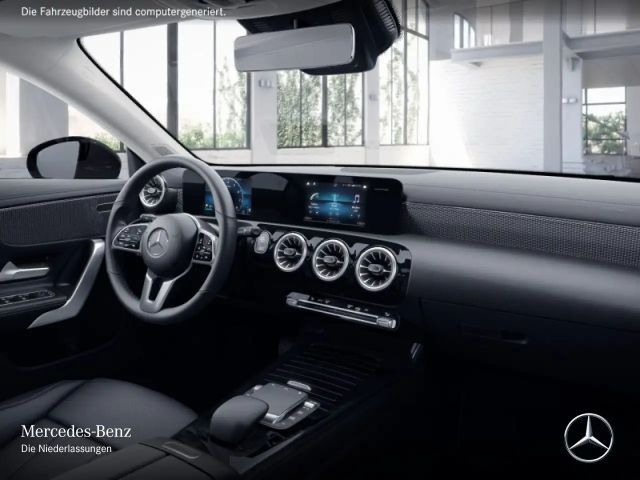 Mercedes-Benz CLA 200 CLA 200 d Progressive