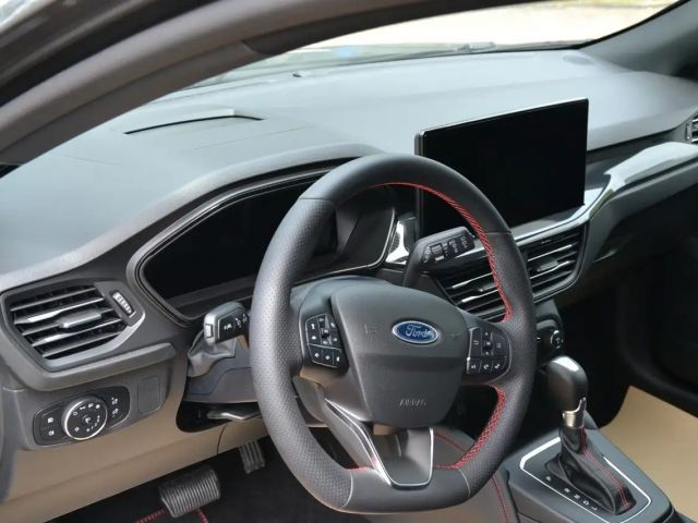 Ford Focus ST Line Wagon