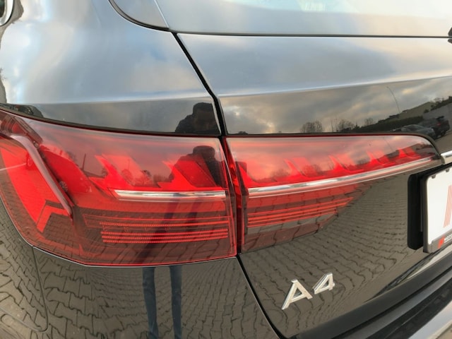 Audi A4 35 TFSI Avant S-Tronic