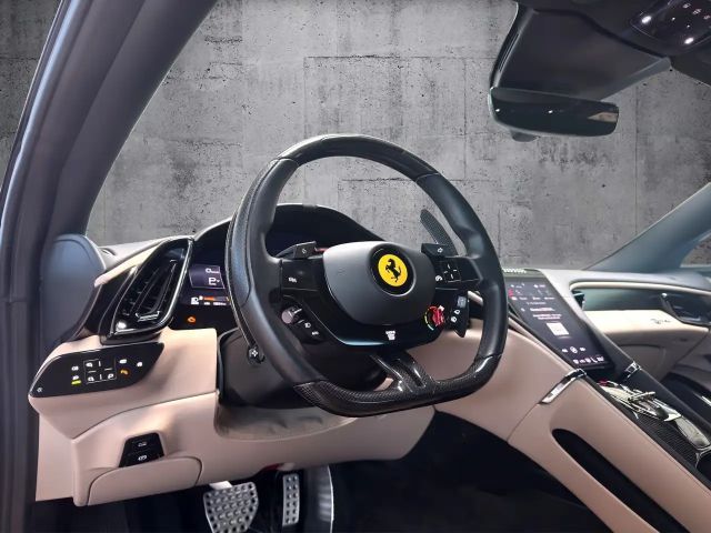 Ferrari Roma Coupe*Sonderfinanzierung 1.755,-*