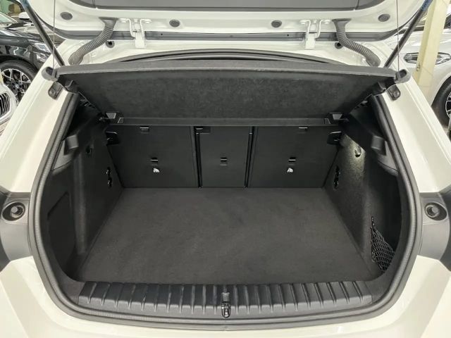 BMW 118 118d M-Sport Sedan