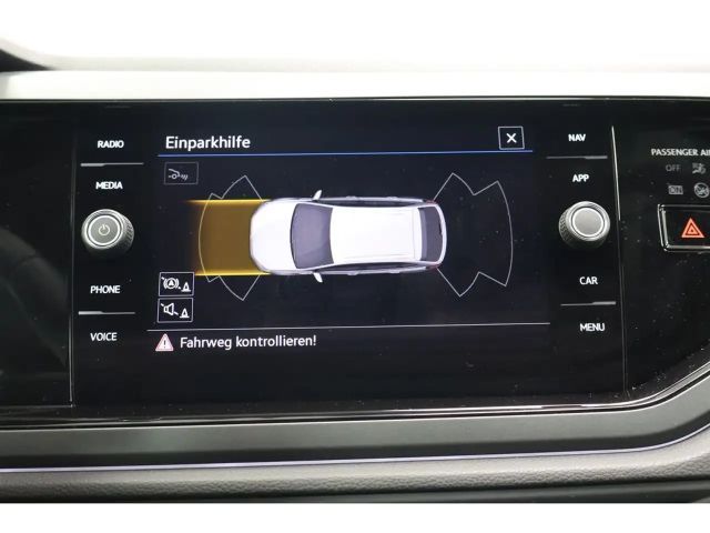 Volkswagen Taigo 1.0 TSI DSG R-Line