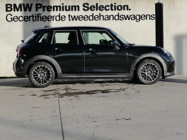 MINI Cooper 5 DOORS | AUT | CAMERA | APPLECAR