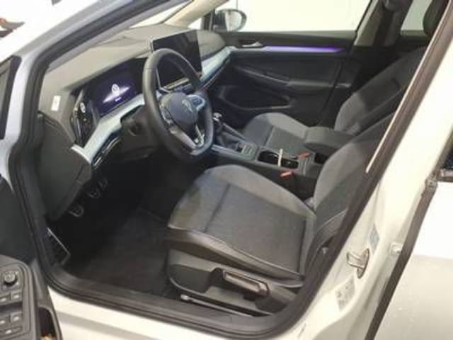 Volkswagen Golf 1.5 TSI Golf VIII