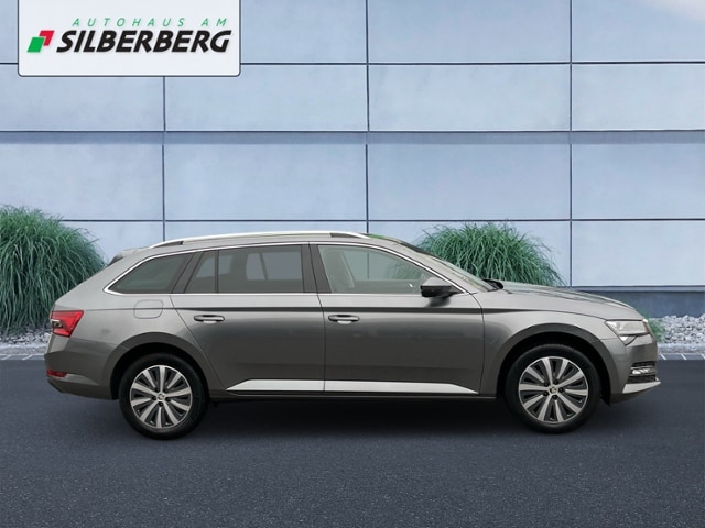 Skoda Superb 2.0 TDI Combi Style Style