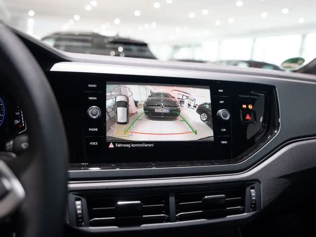 Volkswagen Polo DSG R-Line