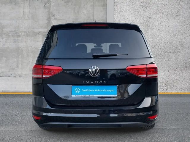 Volkswagen Touran 1.5 TSI DSG