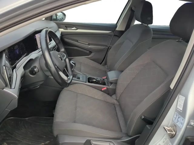 Volkswagen Golf 1.5 TSI Variant