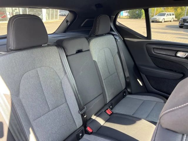 Volvo XC40 Core T5