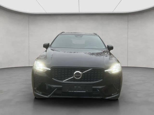 Volvo XC60 Dark Plus