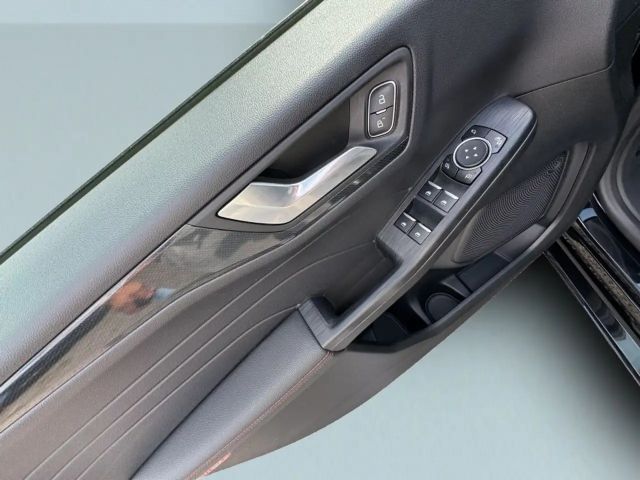 Ford Kuga Plug in Hybrid ST Line X