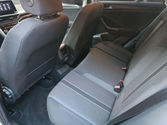 Volkswagen T-Roc 1.5 TSI DSG Life