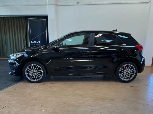 Kia Rio Platinum Edition
