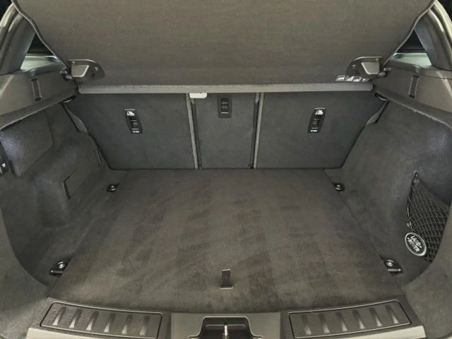 Land Rover Range Rover Evoque P300e S