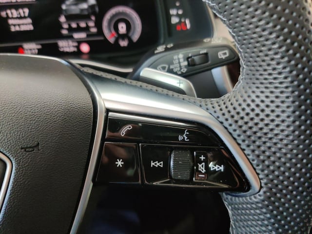 Audi S6 Avant Quattro