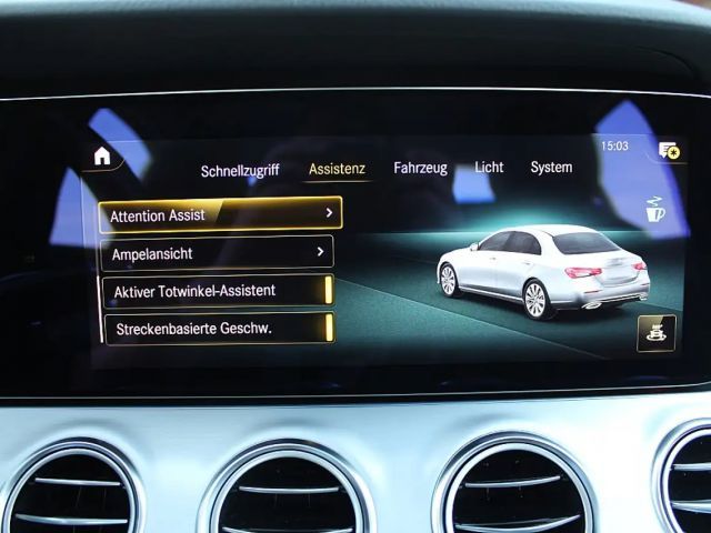 Mercedes-Benz E 220 4MATIC E 220 d Sedan