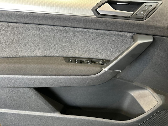 Volkswagen Touran 2.0 TDI DSG IQ.Drive Move