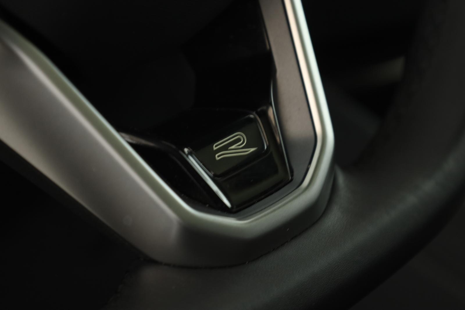 Volkswagen Tiguan 2.0 TSI DSG IQ.Drive R-Line