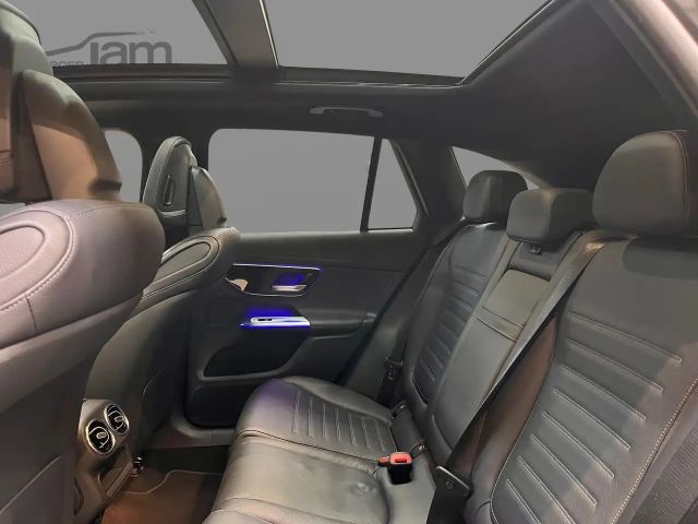 Mercedes-Benz GLC 300 4MATIC AMG Line
