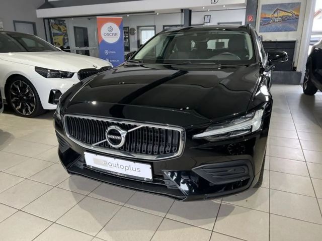 Volvo V60 Momentum
