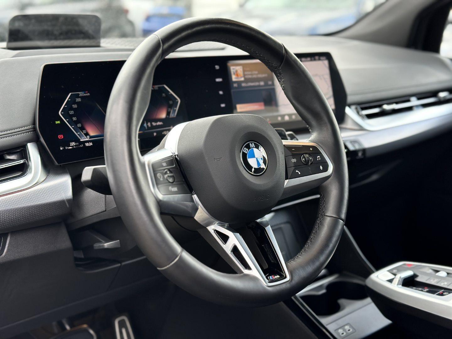 BMW 220 220i Active Tourer