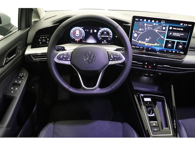 Volkswagen Golf 1.5 eTSI Style Variant