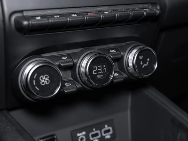 Renault Captur E-Tech Hybrid Techno