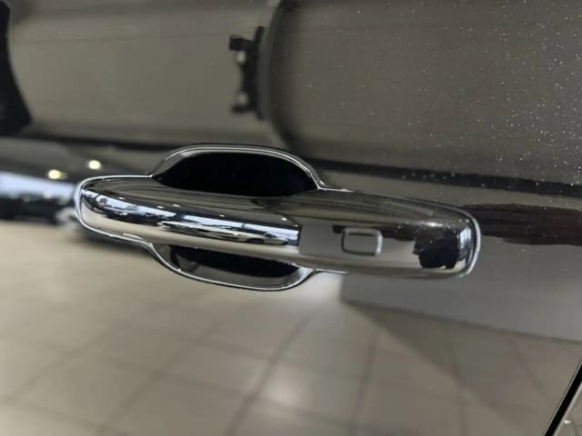 Volvo XC60 AWD Dark Plus