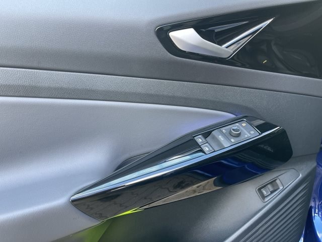 Volkswagen ID.4 AHK ACC Navi