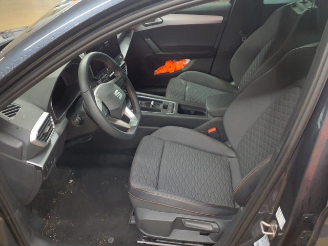 Seat Leon 1.5 eTSI DSG FR-lijn Sportstourer