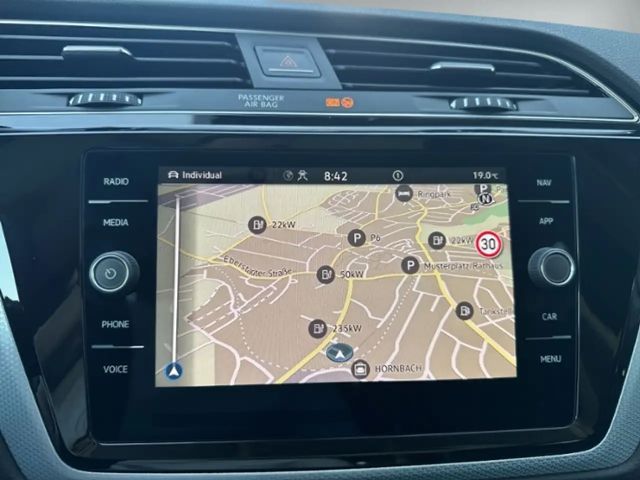 Volkswagen Touran 1.5 TSI DSG