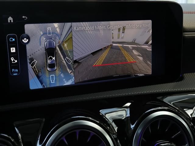 Mercedes-Benz CLA 200 AMG Line Coupé