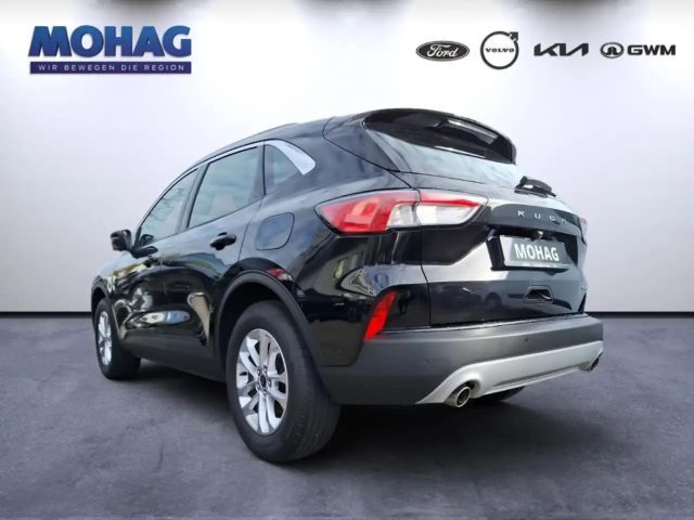 Ford Kuga Hybrid Titanium