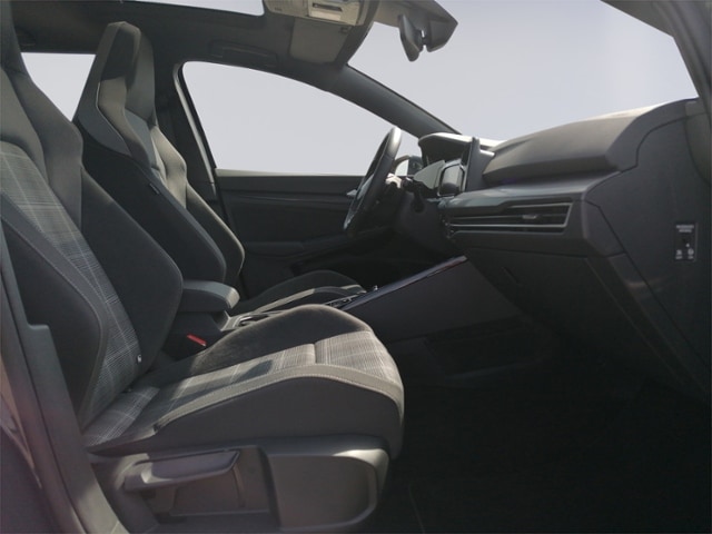 Volkswagen Golf 2.0 TDI DSG Golf VIII