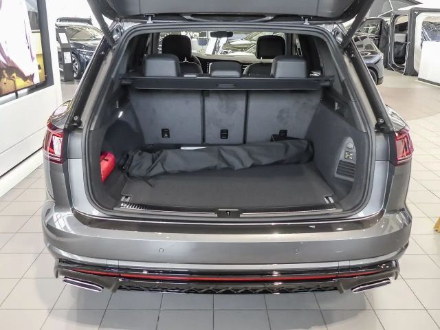 Volkswagen Touareg 4Motion R-Line