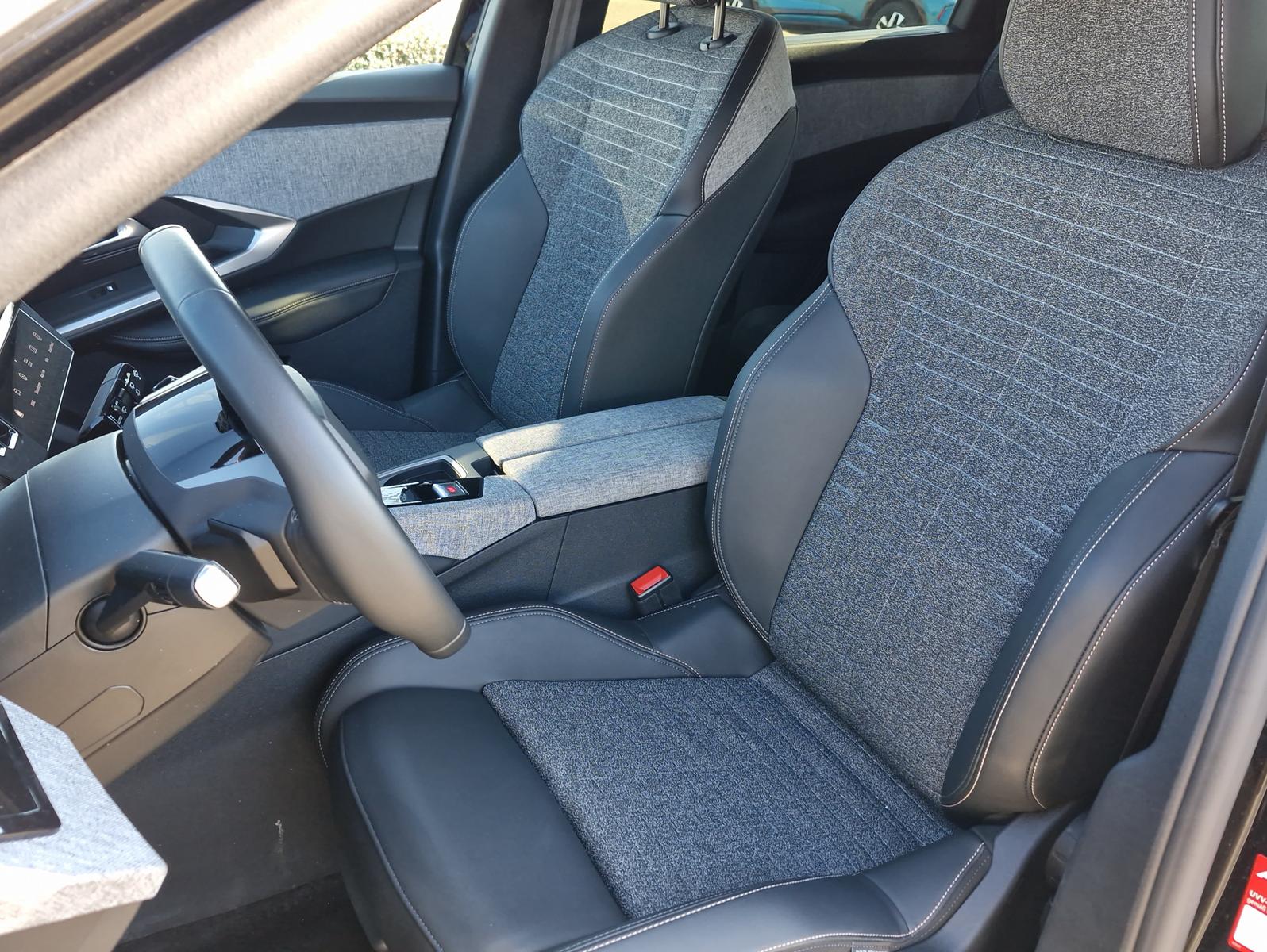 Peugeot 5008 Allure Pack Hybrid