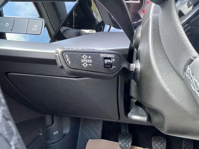 Audi A3 30 TFSI Sedan