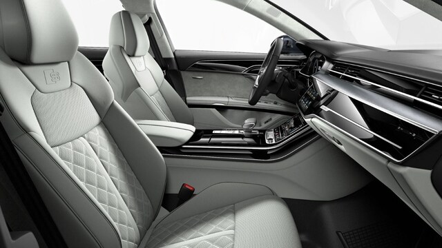 Audi A8 60 TFSI Lang Quattro