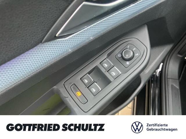 Volkswagen Golf 1.5 eTSI DSG Variant