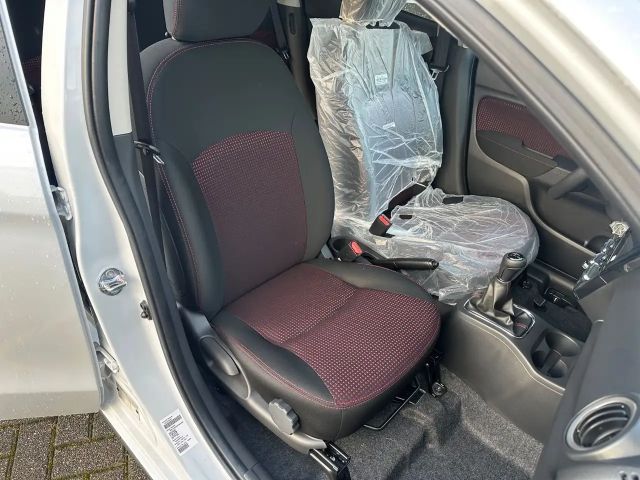 Mitsubishi Space Star Star