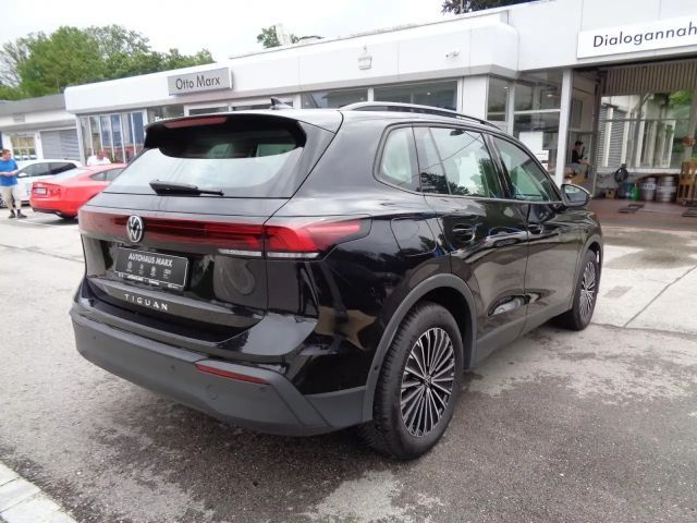 Volkswagen Tiguan DSG Life
