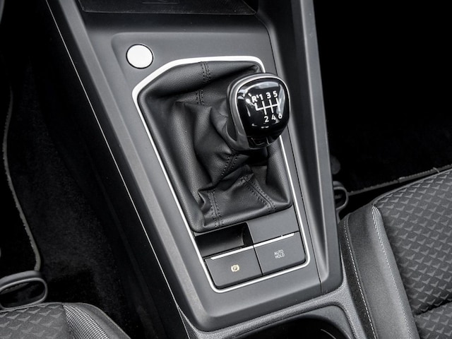 Volkswagen Golf 1.5 TSI Golf VIII Pro