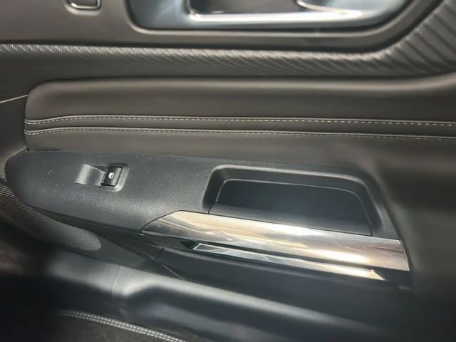 Ford Mustang Fastback GT 5.0 V8