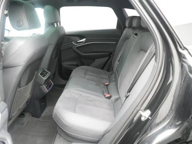 Audi Q8 e-tron PANO MATRIX B&O AHK LUFT ACC LEDER