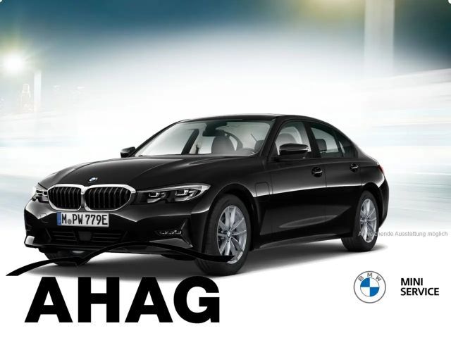 BMW 330 330e Advantage pakket Sedan
