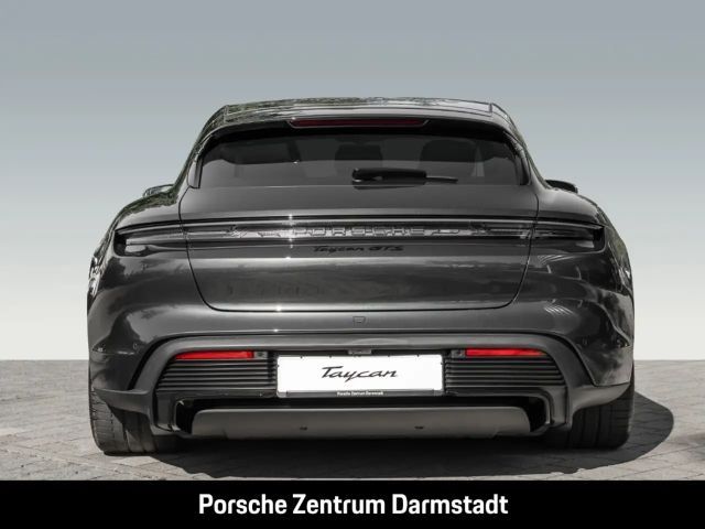 Porsche Taycan GTS Sport Turismo