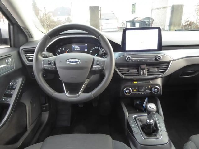 Ford Focus Traveller 1,5 EcoBlue ActiveX