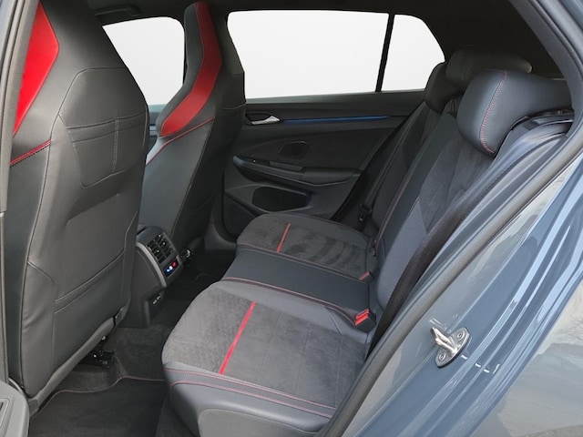 Volkswagen Golf 2.0 TSI DSG GTI