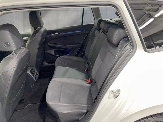 Volkswagen Golf DSG Life Variant